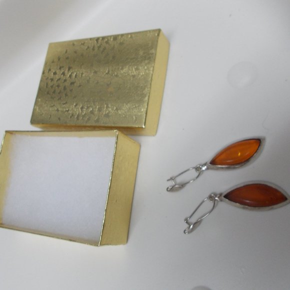 EUC, Amber pierced earrings, approximately 2.5"x.1/2" - Picture 4 of 5